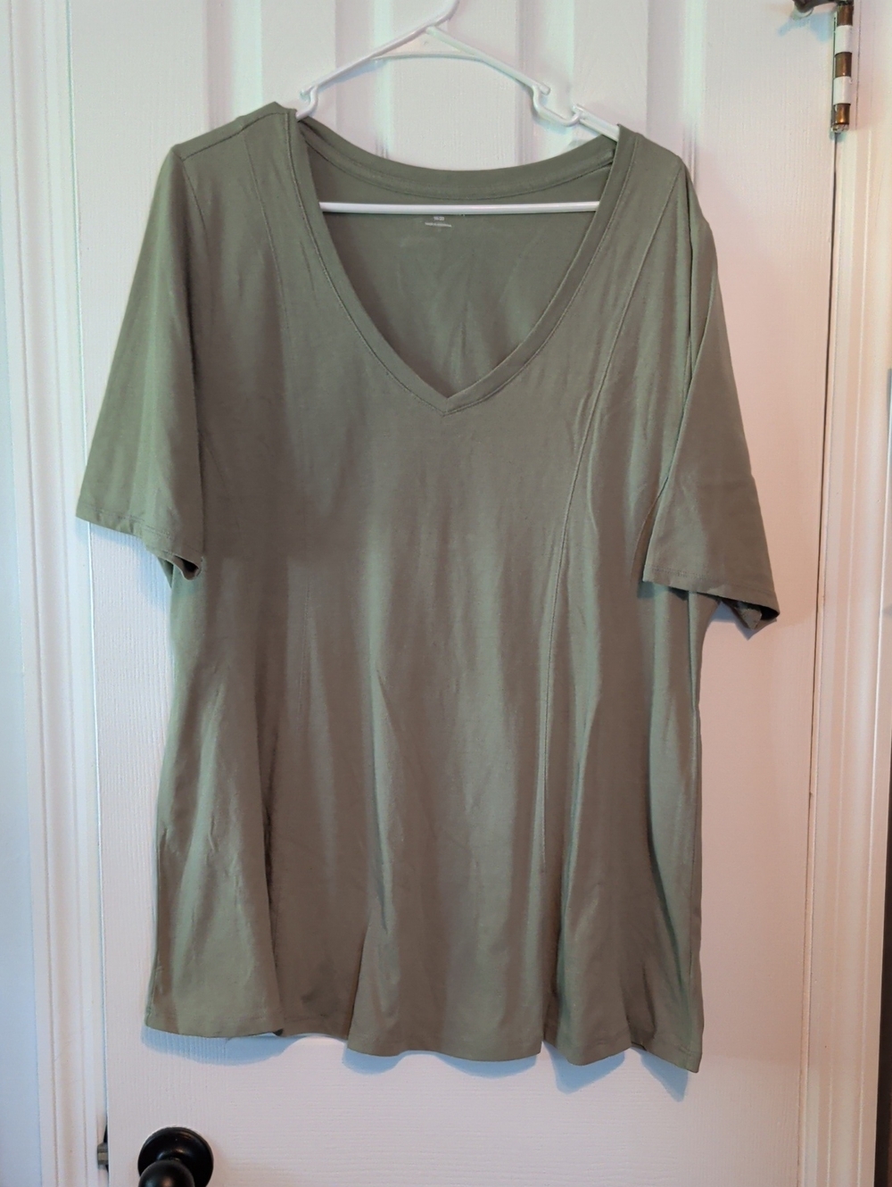 Lane Bryant Olive V-Neck Swing Tee Sz 18/20